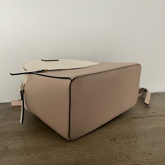 Kate Spade backpack purse Like New! - Picture 3 of 4